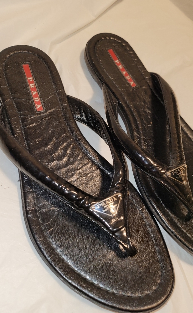 New ! Prada shoes